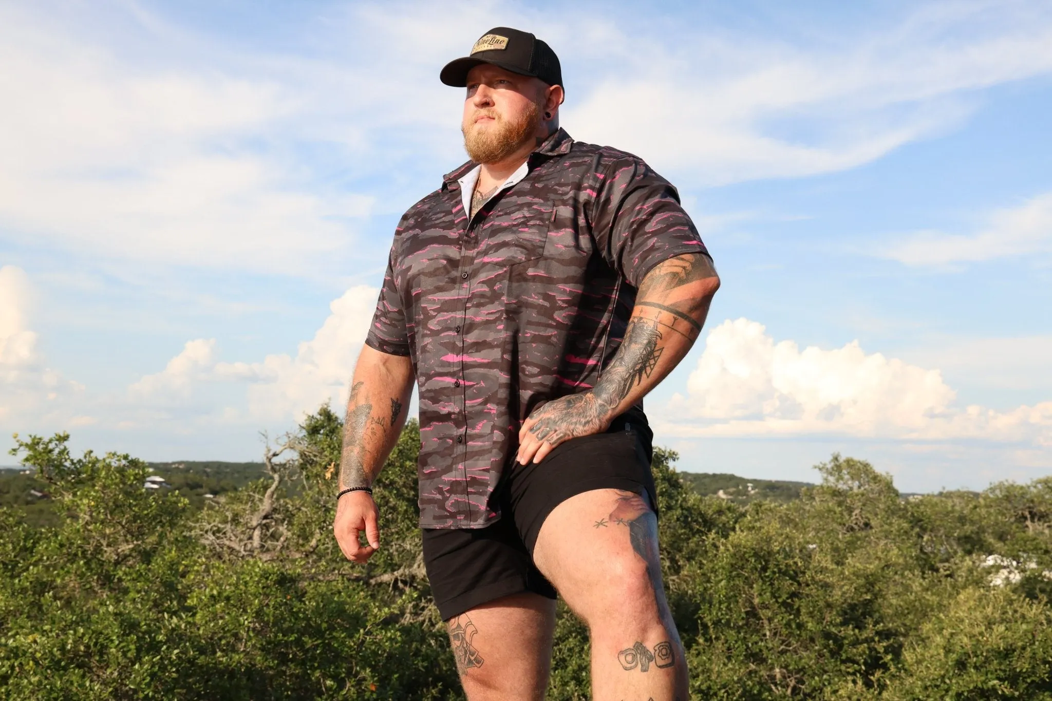 Caleb Francis Pink Tiger Camo - Casual Short-Sleeved Button Down